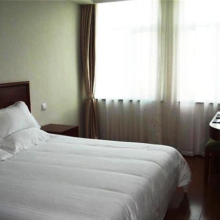 Greentree Inn Zhejiang Ningbo East Baizhuang Rd. Express Hotel Kültér fotó